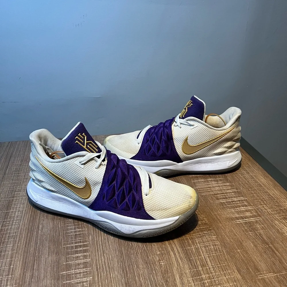 Nike Kyrie 1 Low‎ Basketball Shoes Purple AT8588-999 Men’s Size 10 Sneakers